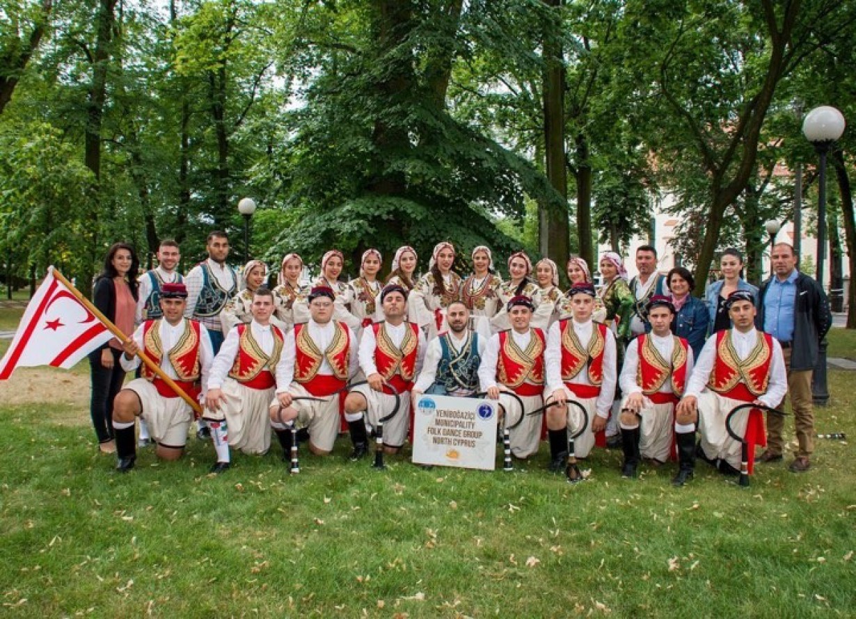 Yeniboğaziçi Belediyesi Halk Dansları Topluluğu Polonya’da